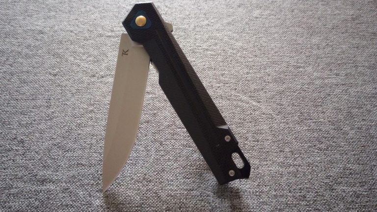 What Makes Folding Knives a Popular Choice?